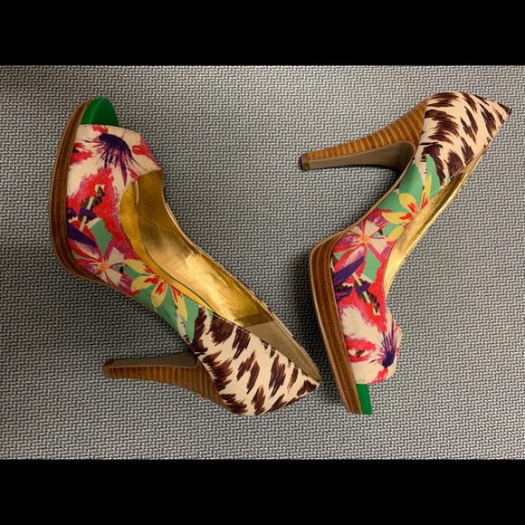 Nine West heels - Picture 1 of 3